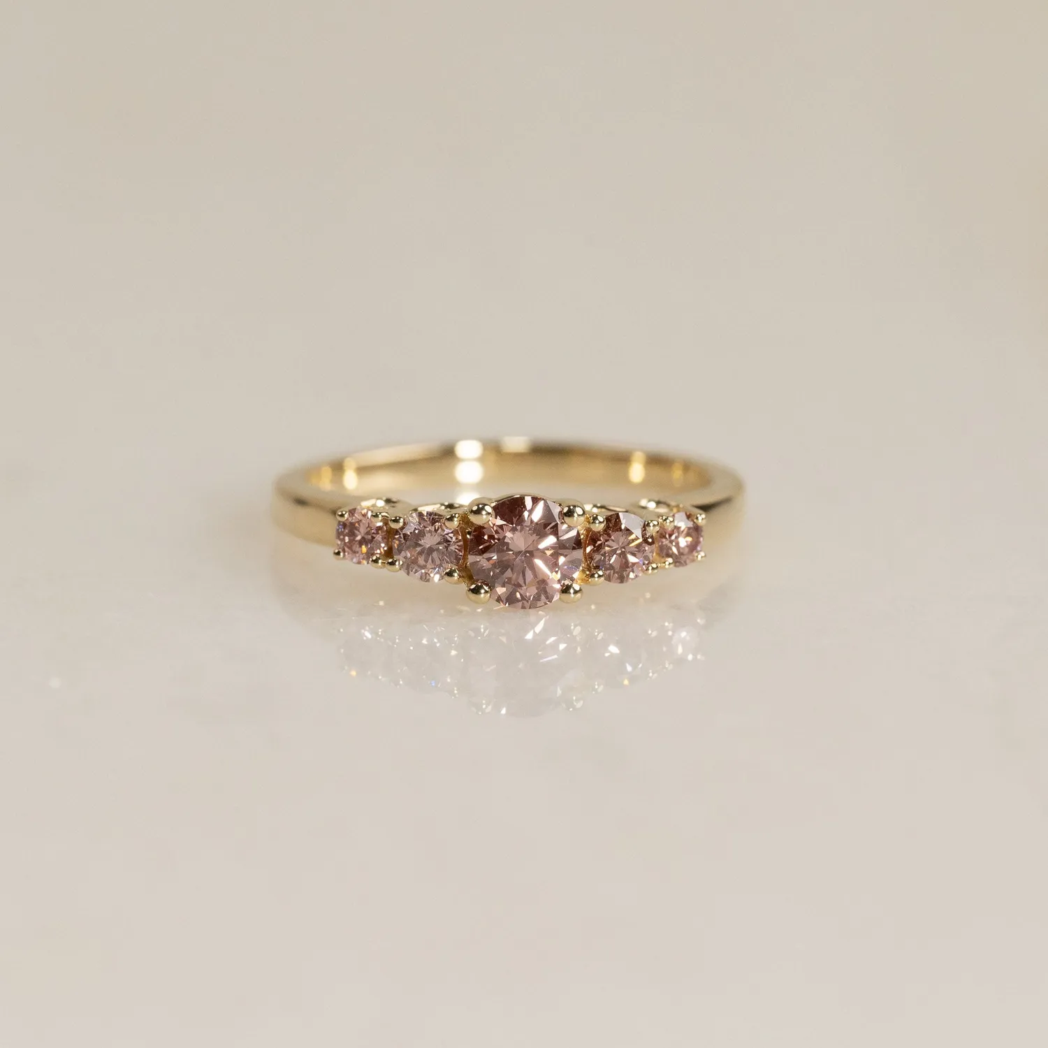 Sisi Copenhagen Trellis champagne diamantring 0,7 ct 14 kt