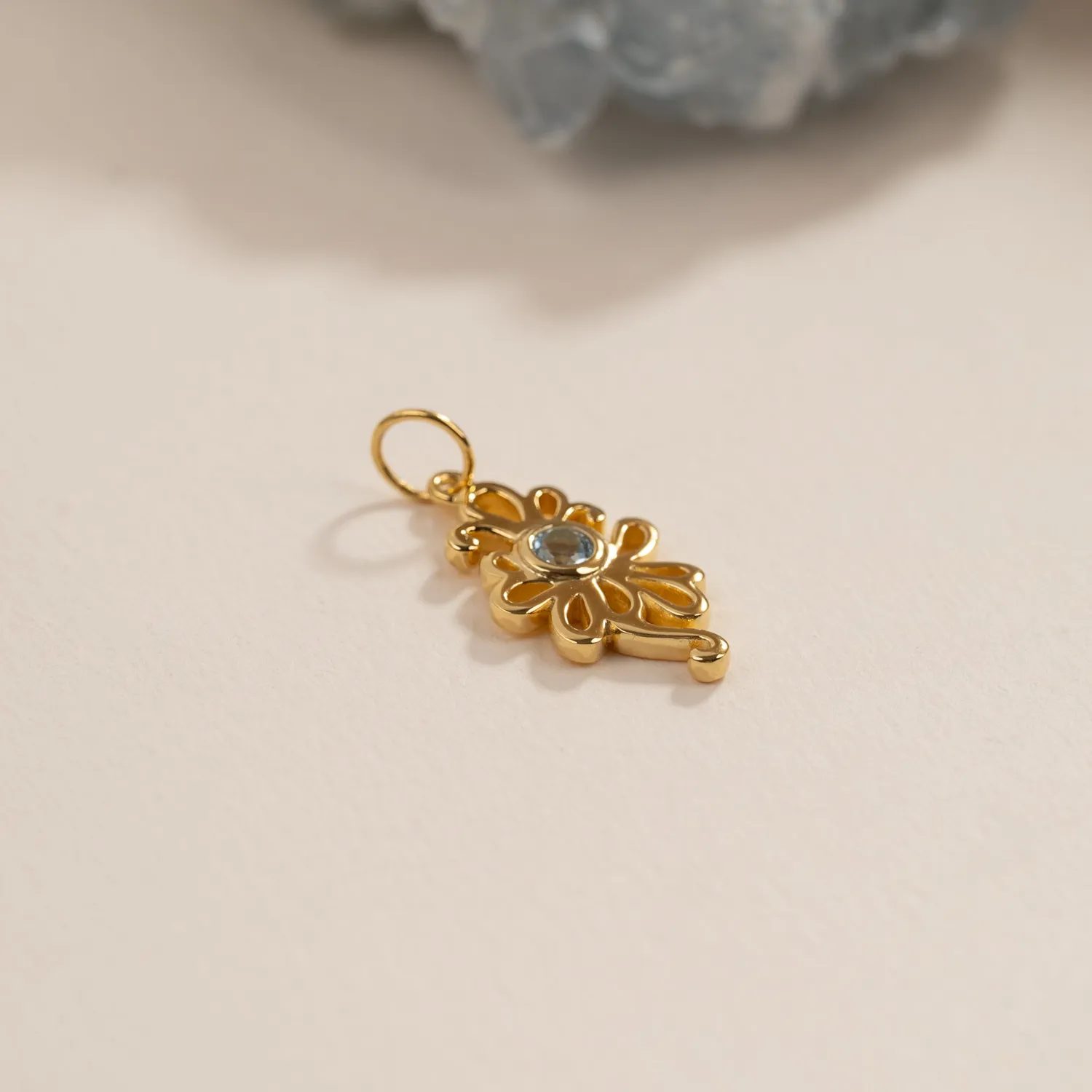 Sisi Copenhagen Solea Blue Topaz vedhæng forgyldt blå topas