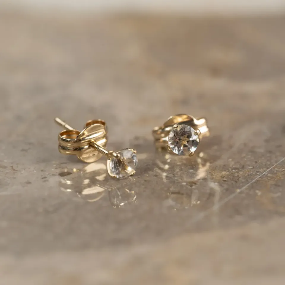 Sisi Copenhagen Soley White Topaz ørestikker massivt guld