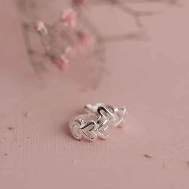 Sisi Copenhagen Amara Silver huggies sølv hjerter 10,5 mm