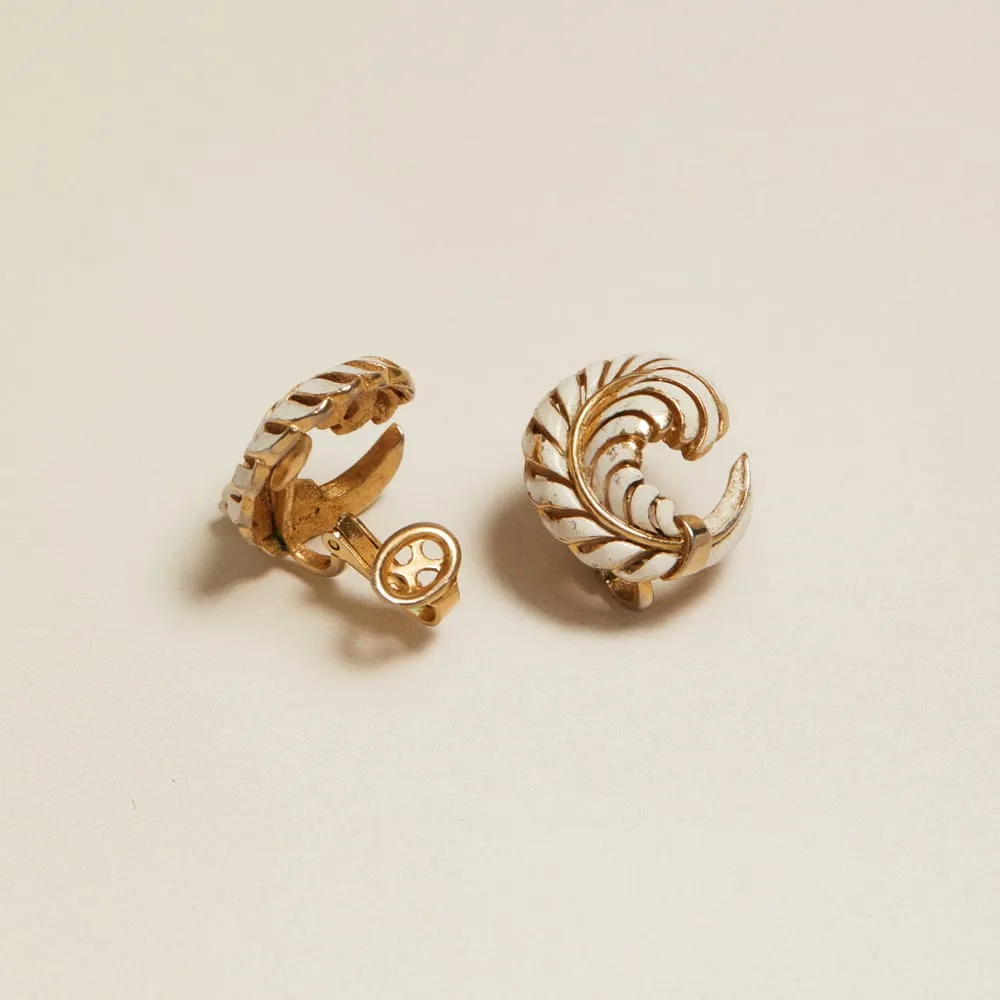 Orelia Vintage White Feather clip-on øreringe