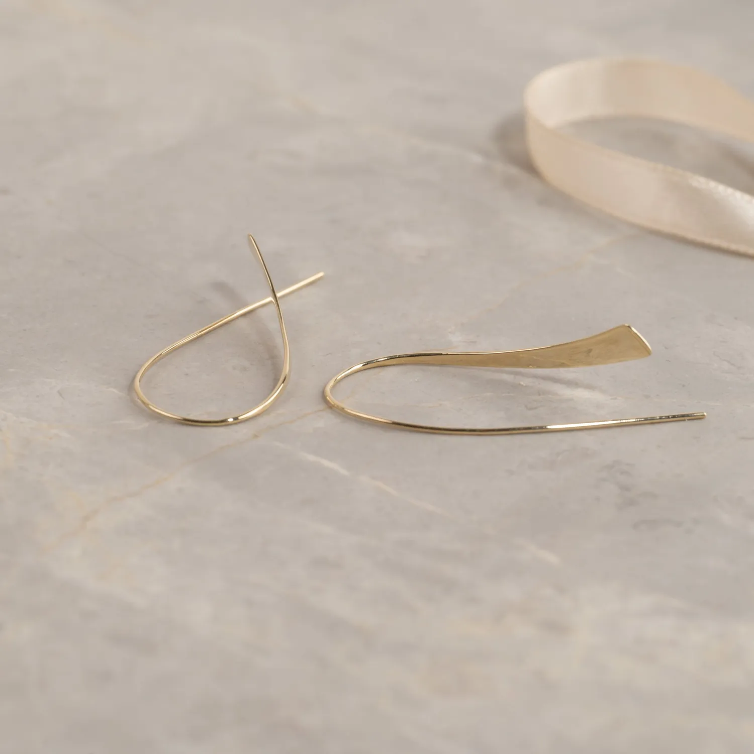 Sisi Copenhagen Kaja creoler guld 38 mm par