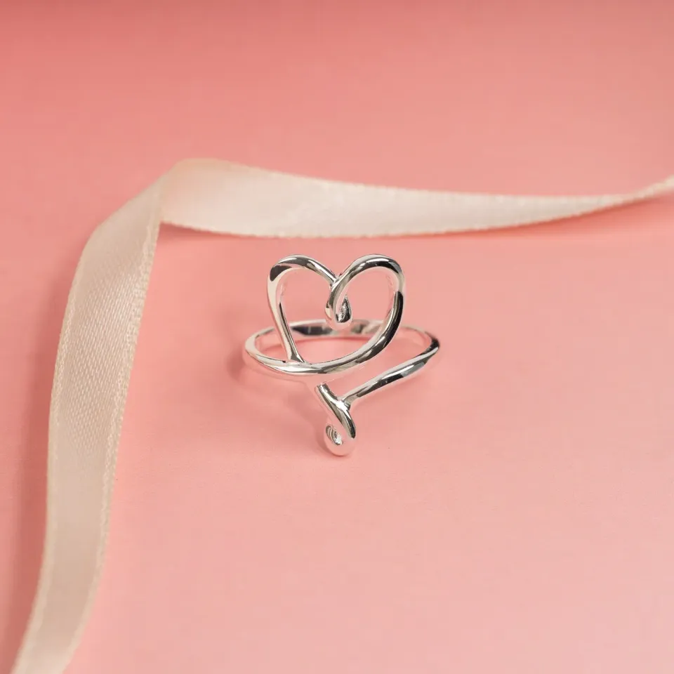 Sisi Copenhagen Sofia Silver ring sølv hjerte 13x20 mm