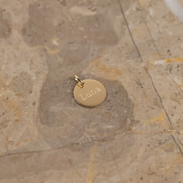 Sisi Copenhagen Engravable Round vedhæng 12 mm massivt 9 kt guld