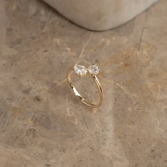 Sisi Copenhagen Holly Crystal guldring 9 karat zirkonia
