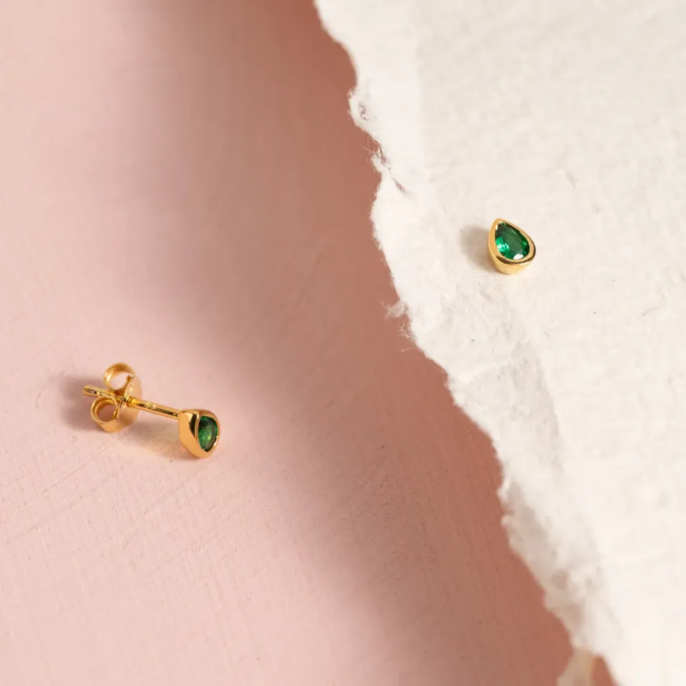 Sisi Copenhagen Lola ørestikker forgyldt grøn zirkon