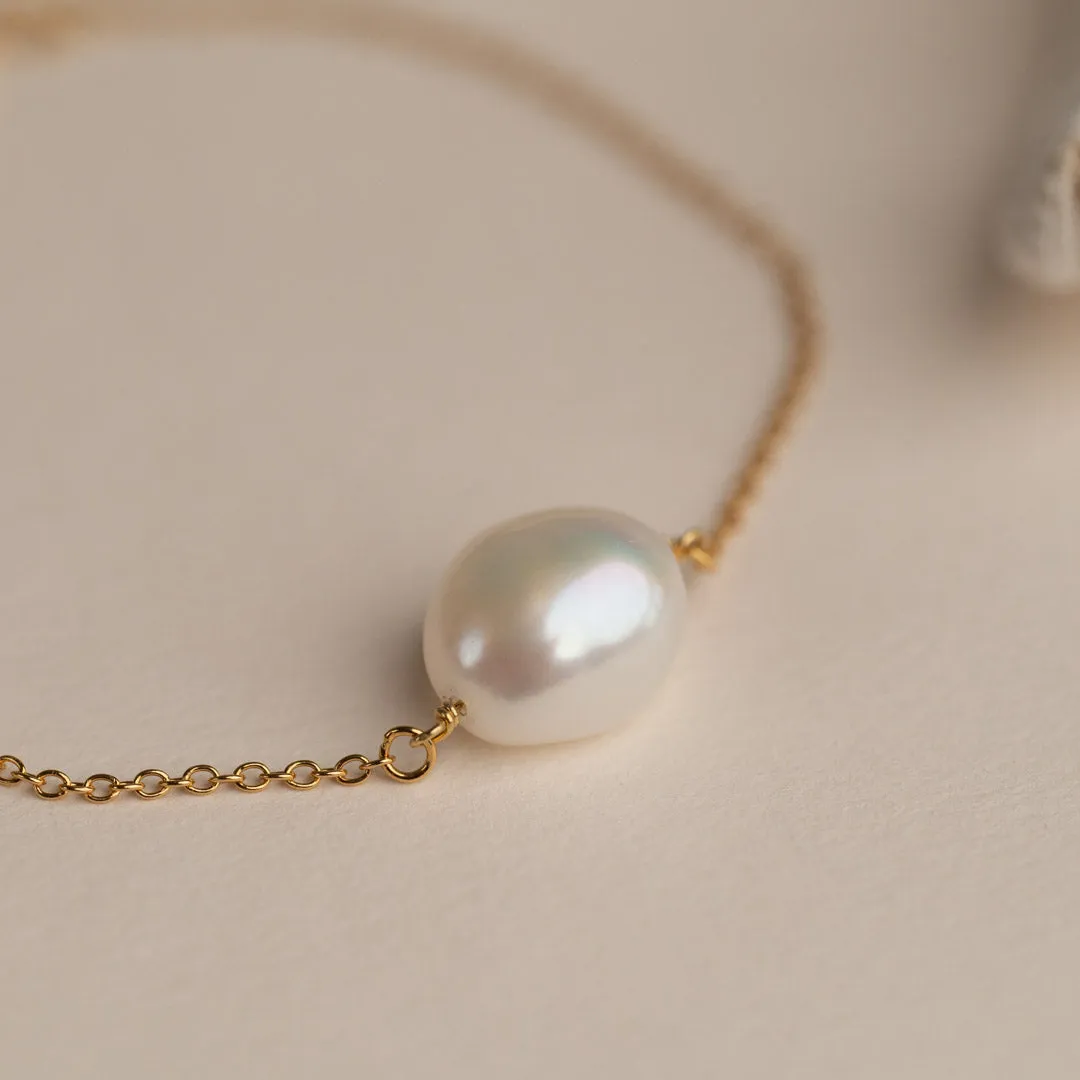 Sisi Copenhagen Noella Pearl armbånd forgyldt barokperle