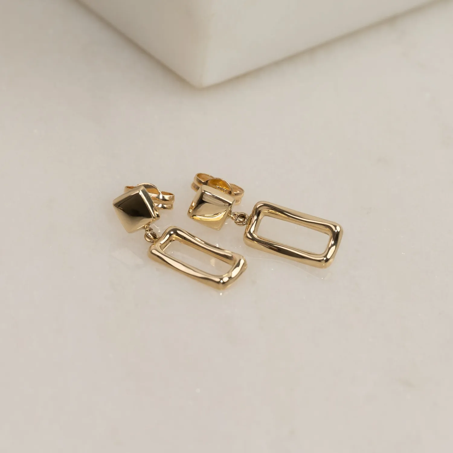 Sisi Copenhagen Malou Solid Gold øreringe 9 kt guld