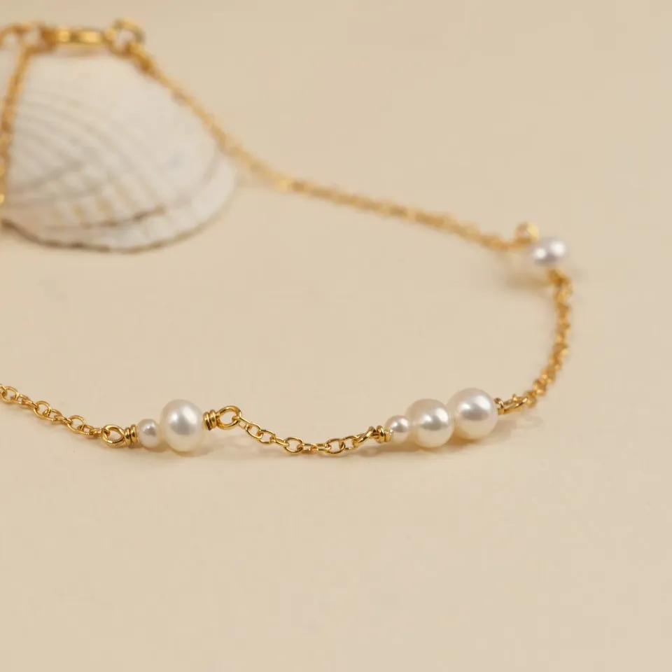 Sisi Copenhagen Evie Pearl armbånd forgyldt perler