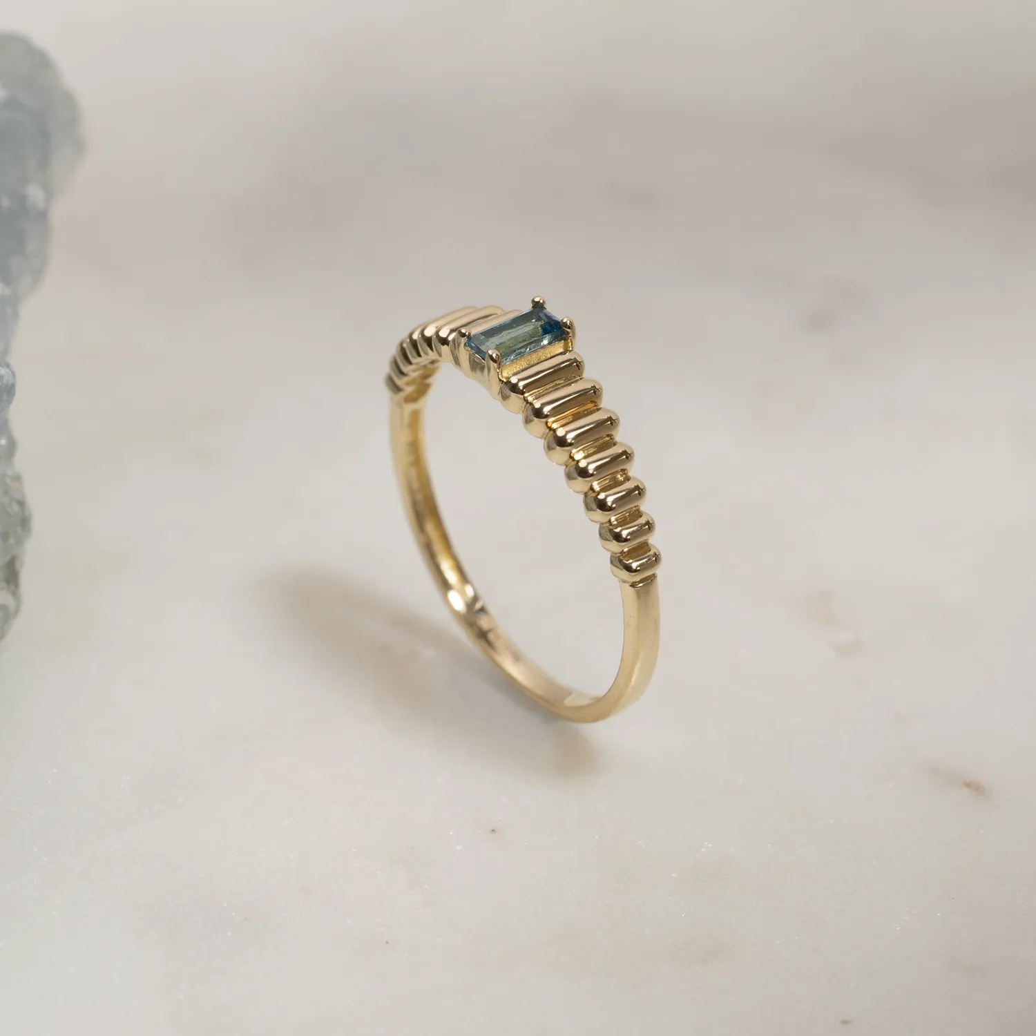 Sisi Copenhagen Line London Blue Topaz ring massivt guld