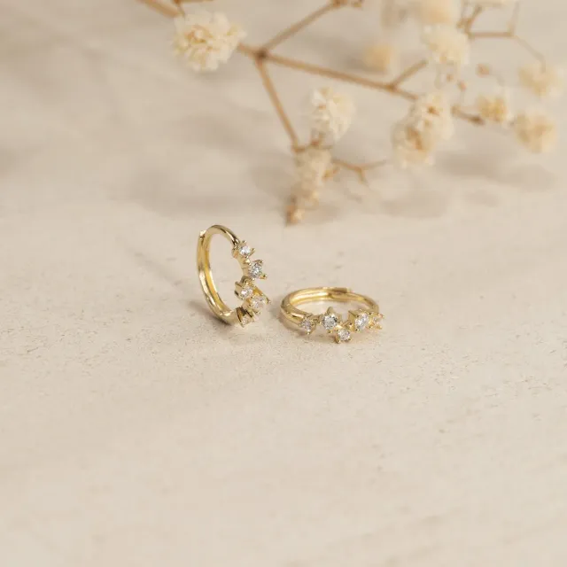 Sisi Copenhagen Maisie Crystal creoler massivt guld zirkon