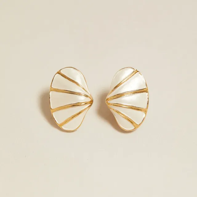 Orelia Vintage Pearl Shell clip-on øreringe perlemor