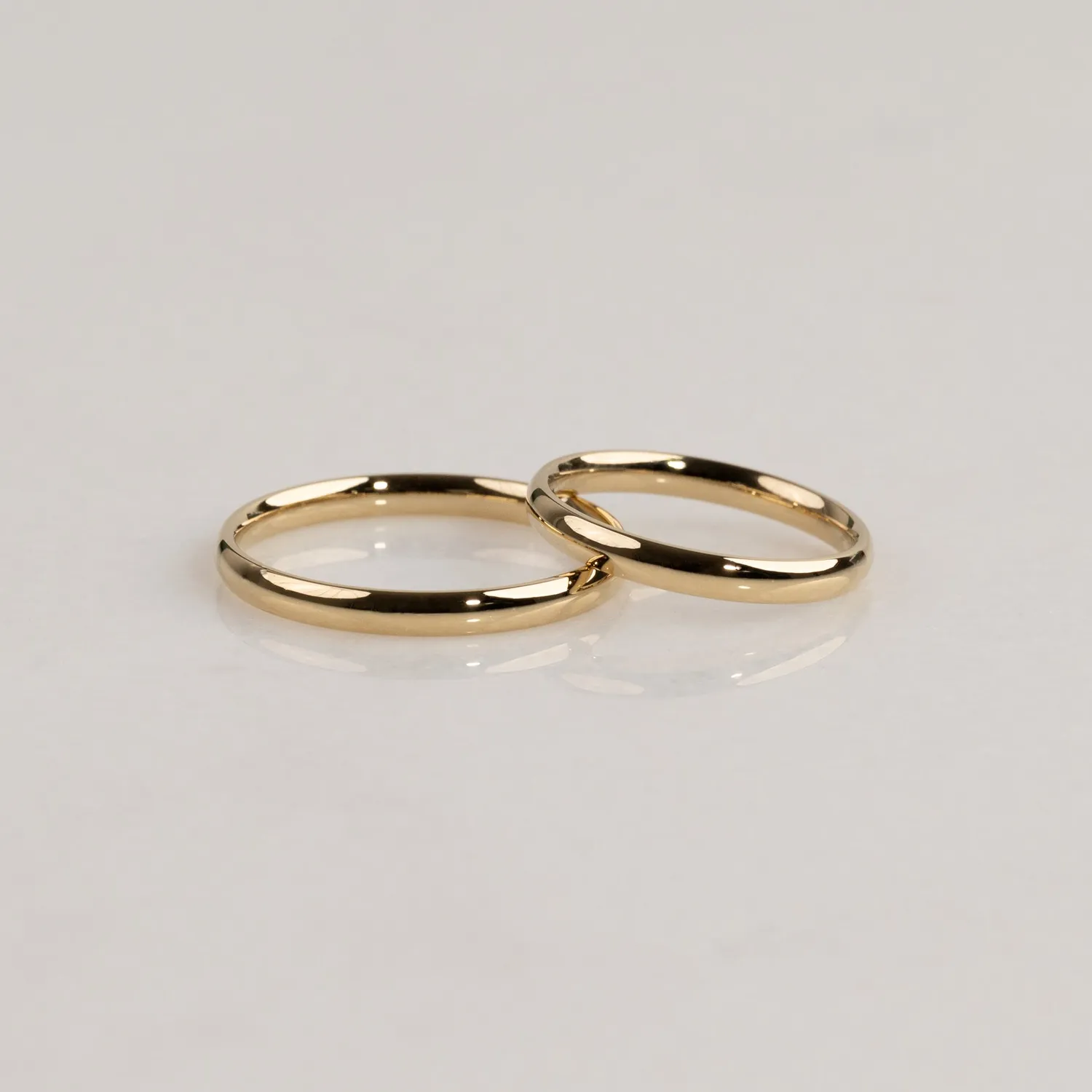 Sisi Copenhagen Oval Court vielsesring guld 2,5 mm