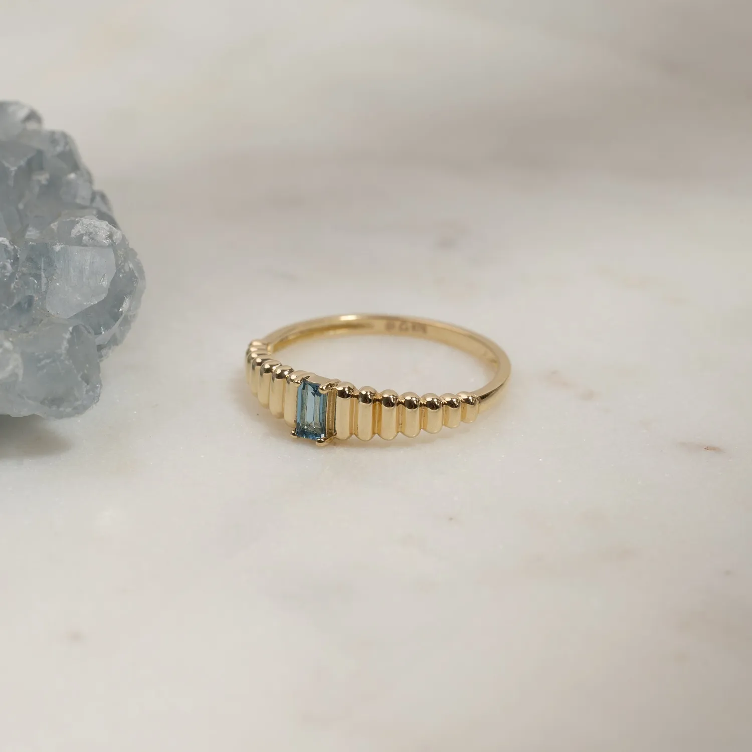 Sisi Copenhagen Line London Blue Topaz ring massivt guld