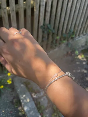 TIMI OF SWEDEN Rose Quartz Chip armbånd forgyldt