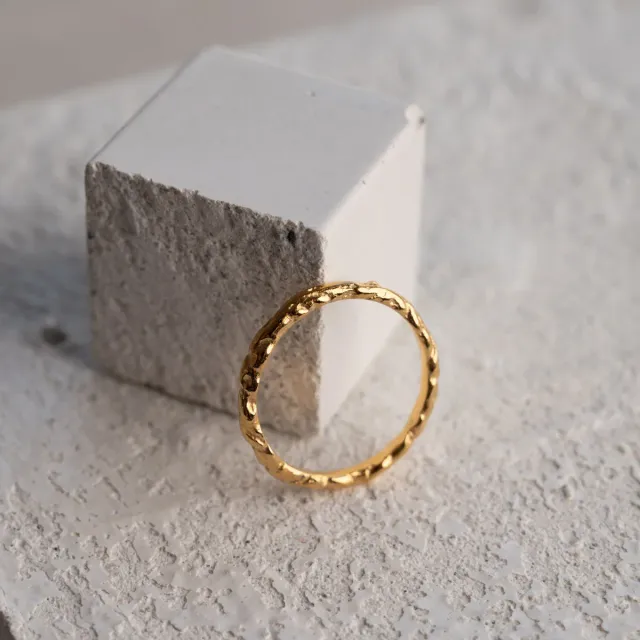 Sisi Copenhagen Elma Small forgyldt ring 2 mm rå