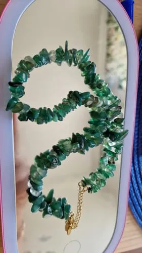 TIMI OF SWEDEN Henny chipstone halskæde grøn jade