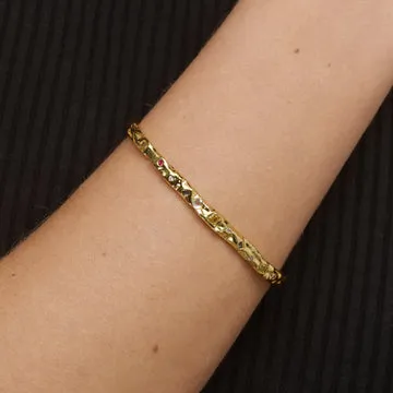TIMI OF SWEDEN Shiloh bangle armbånd krystal guld
