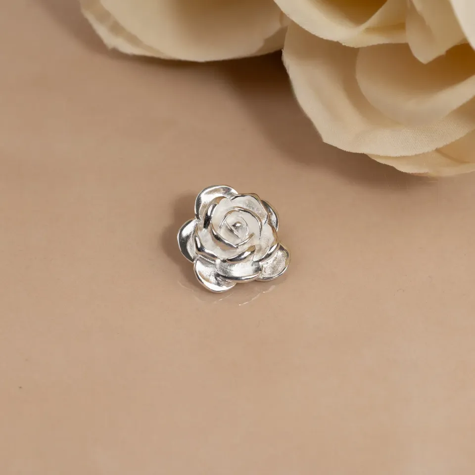 Sisi Copenhagen Rosie vedhæng sølv rose 15,5 mm