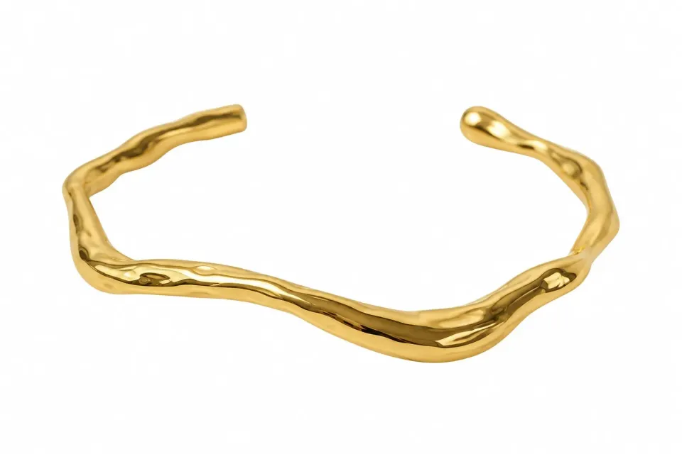 Wos Klara armbånd guld bølge 6,5 cm