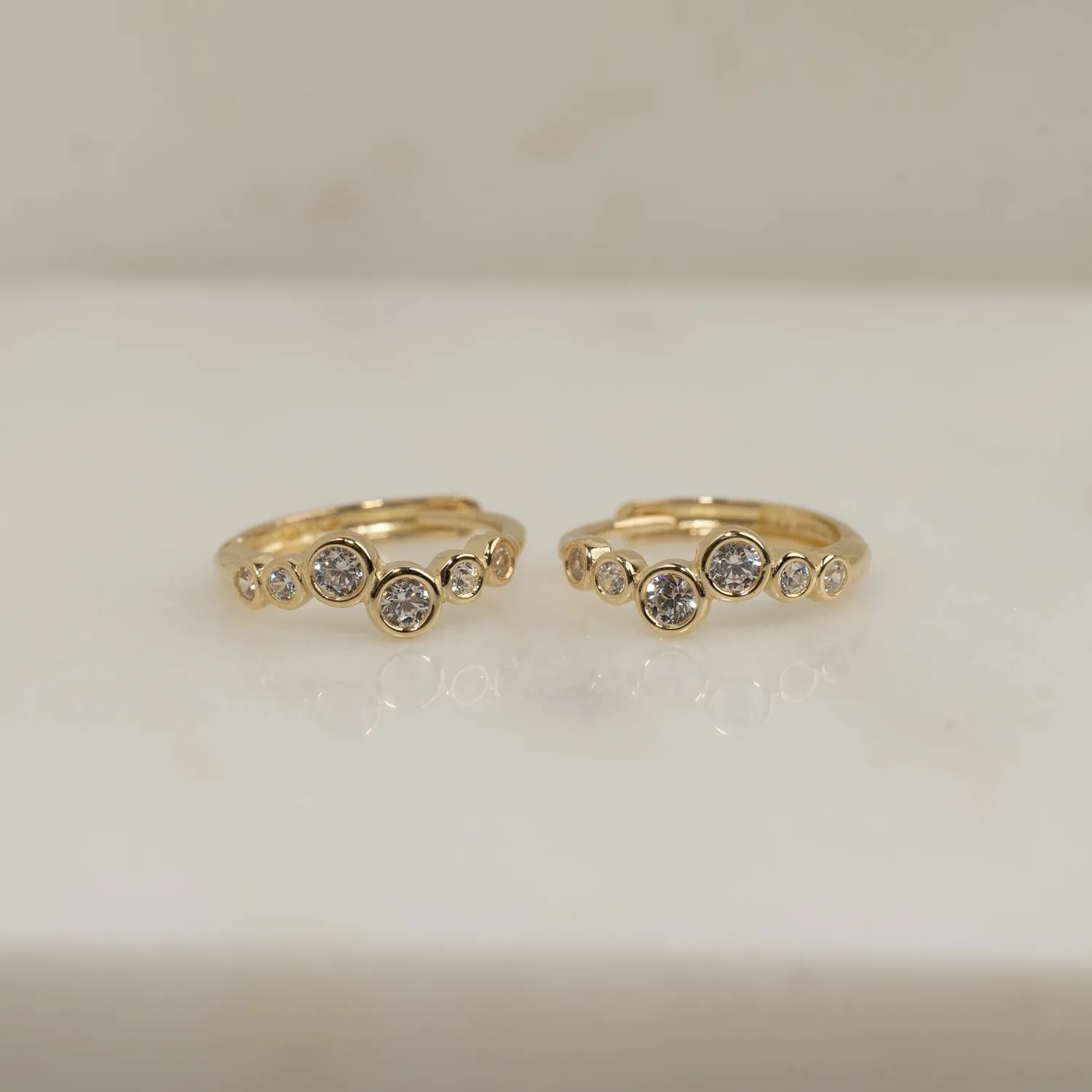 Sisi Copenhagen Mille Crystal creoler guld 13 mm