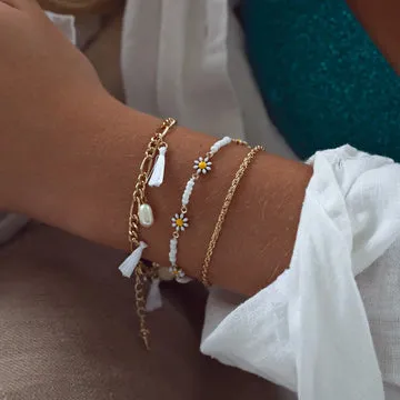 TIMI OF SWEDEN Astrid daisy armbånd guld emalje