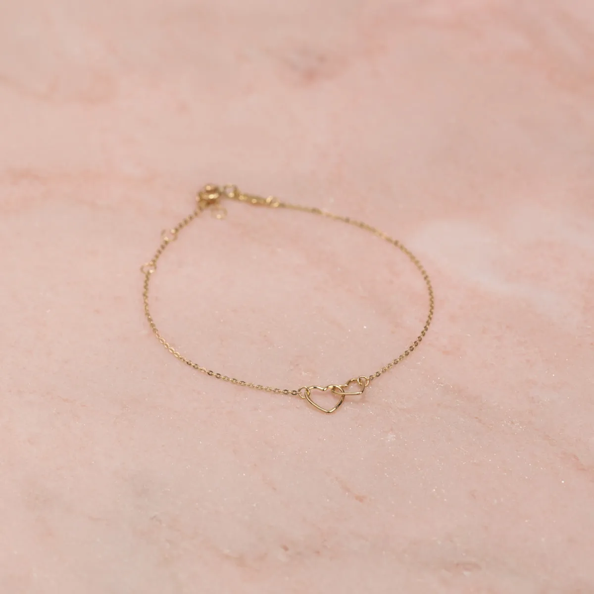 Sisi Copenhagen Mila armbånd guld hjerte 16 cm