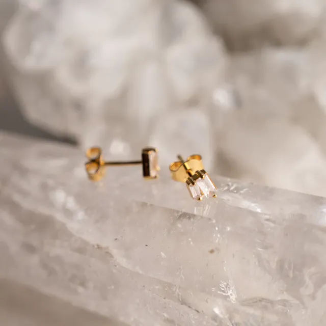 Sisi Copenhagen Vivian Crystal Golden ørestikker zirkon