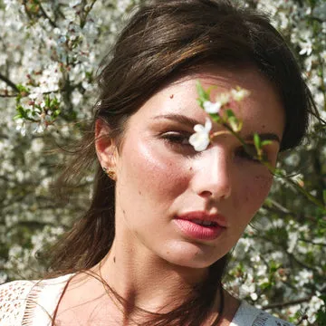 TIMI OF SWEDEN Amour cherry ørestikker guld 7 mm
