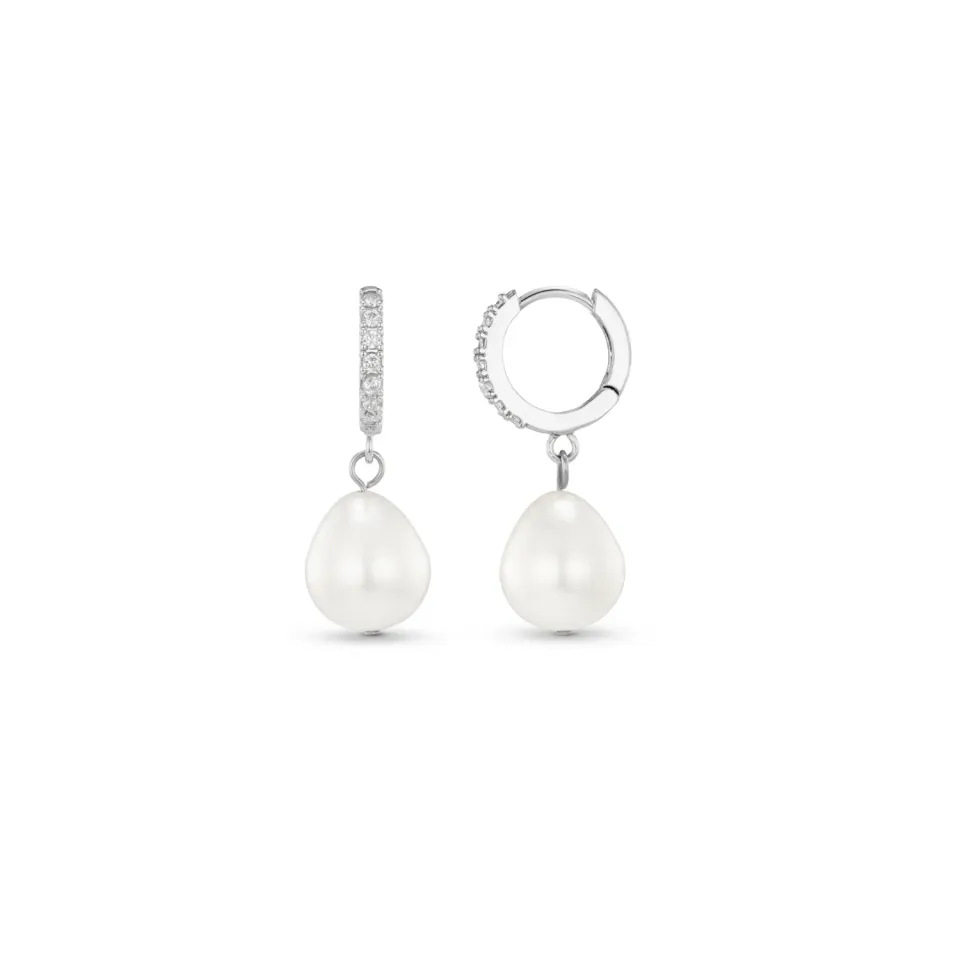 Orelia Pearl Drop Pavé huggie hoop øreringe sølv