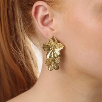 TIMI OF SWEDEN Lottie flower øreringe stål guld