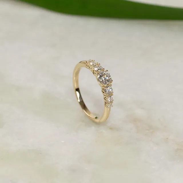 Sisi Copenhagen Seven-Stone Trellis ring guld 14 kt 0,7 ct