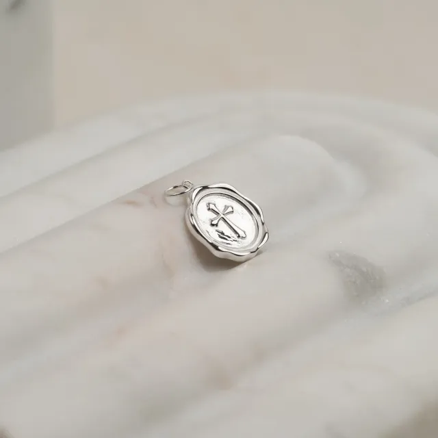 Sisi Copenhagen Elise Cross vedhæng sølv 16 mm kors