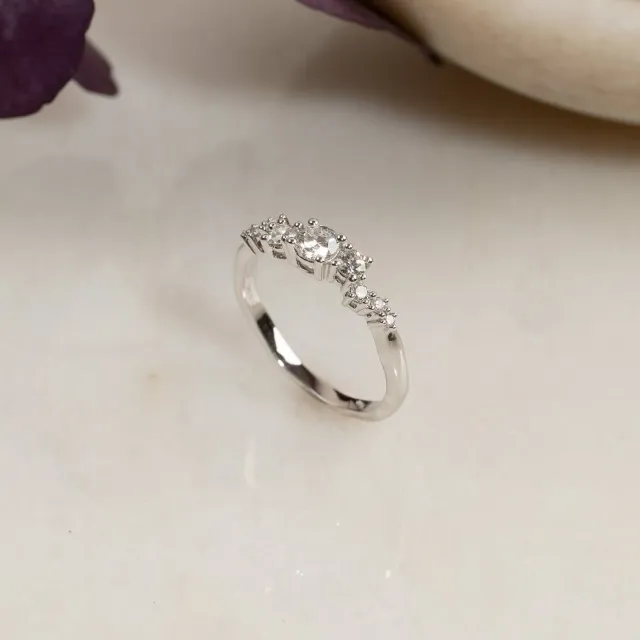 Sisi Copenhagen Organic Cluster ring 0,5 ct hvidguld lab
