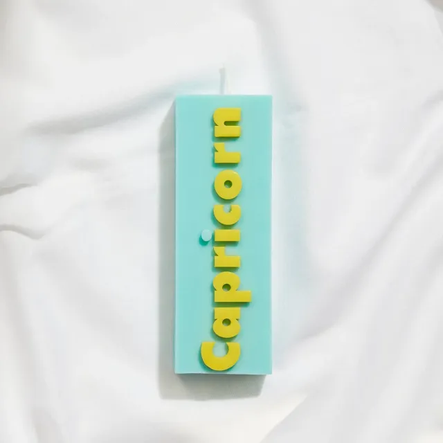 Orelia Horoscope Candle stenbukken lys soja lyseblå