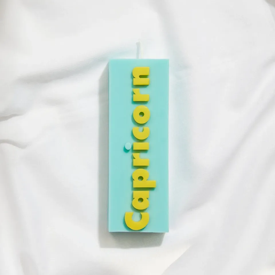 Orelia Horoscope Candle stenbukken lys soja lyseblå