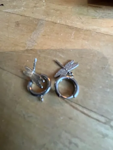 TIMI OF SWEDEN Dragonfly Small hoop øreringe forgyldt